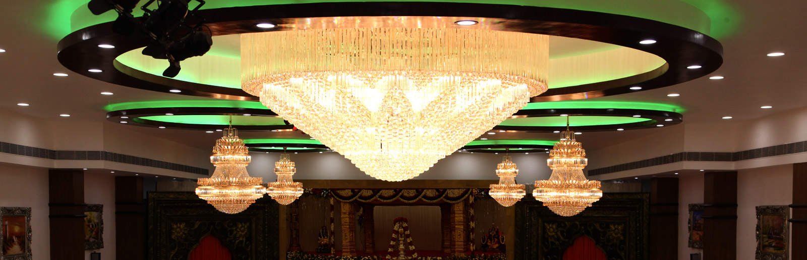 Luxurious Mahal Tambaram Colorful-Ceiling-in-Marriage-Hall-Tambaram